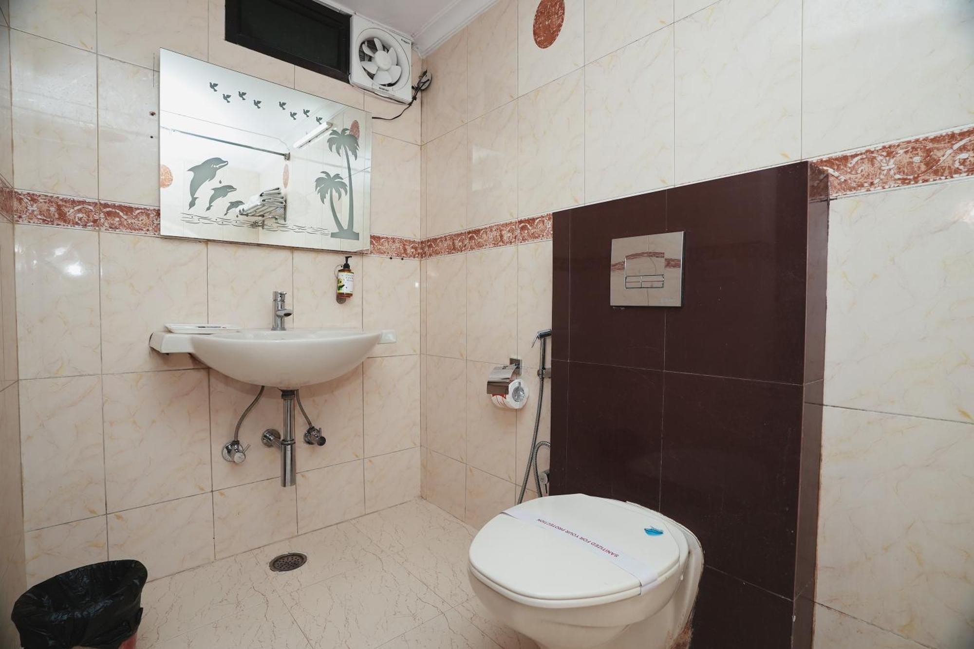 Hotel B Continental 델리 외부 사진